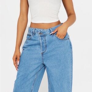 Fashion Nova Light Blue Button-Fly High Rise Jeans (size 1)